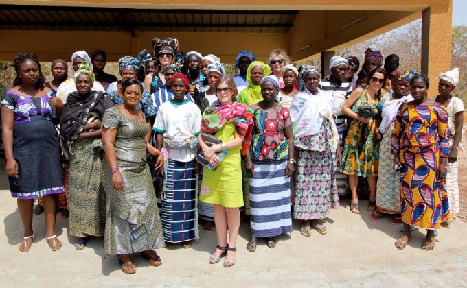 Cocktail b&eacute;n&eacute;fice du Club des ambassadrices :  38 000 $ r&eacute;colt&eacute;s au profit des femmes &eacute;tuveuses de riz du Burkina Faso !