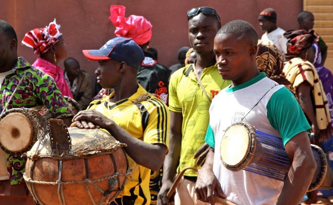 FAMILLES D'ACCUEIL RECHERCH&Eacute;ES POUR DEUX STAGIAIRES DU BURKINA FASO!