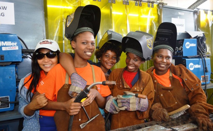 Ha&iuml;ti : Une formation professionnelle de haut niveau pour des jeunes de Carrefour-feuilles