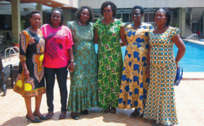 Les animatrices psychosociales (APS) Des actrices communautaires et de proximit&eacute;: Catalyseurs de l&rsquo;approche holistique de r&eacute;ponse aux  besoins des victimes / survivantes de violences sexuelles et bas&eacute;es sur  le genre au Burundi, en RD Congo et au Rwanda